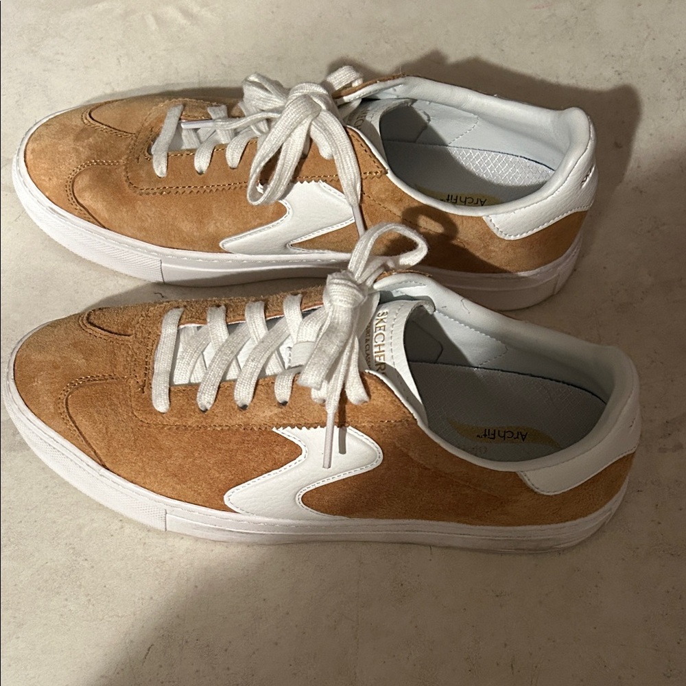 Skechers Tan and White Sneakers